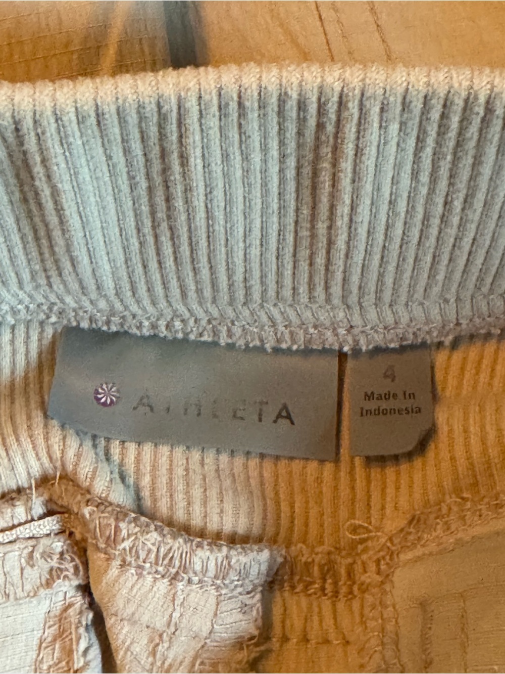 Athleta Trekkie hiking walking pants sz 4 - Picture 6 of 7